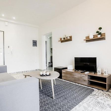 Knl Luxury Apartment By Homebrain アレクサンドルポリス エクステリア 写真