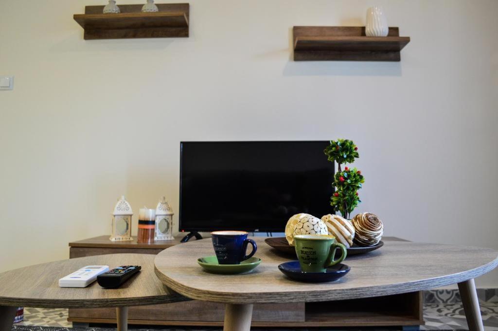Knl Luxury Apartment By Homebrain アレクサンドルポリス エクステリア 写真