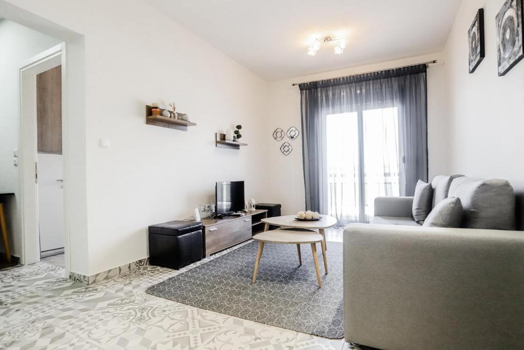 Knl Luxury Apartment By Homebrain アレクサンドルポリス エクステリア 写真